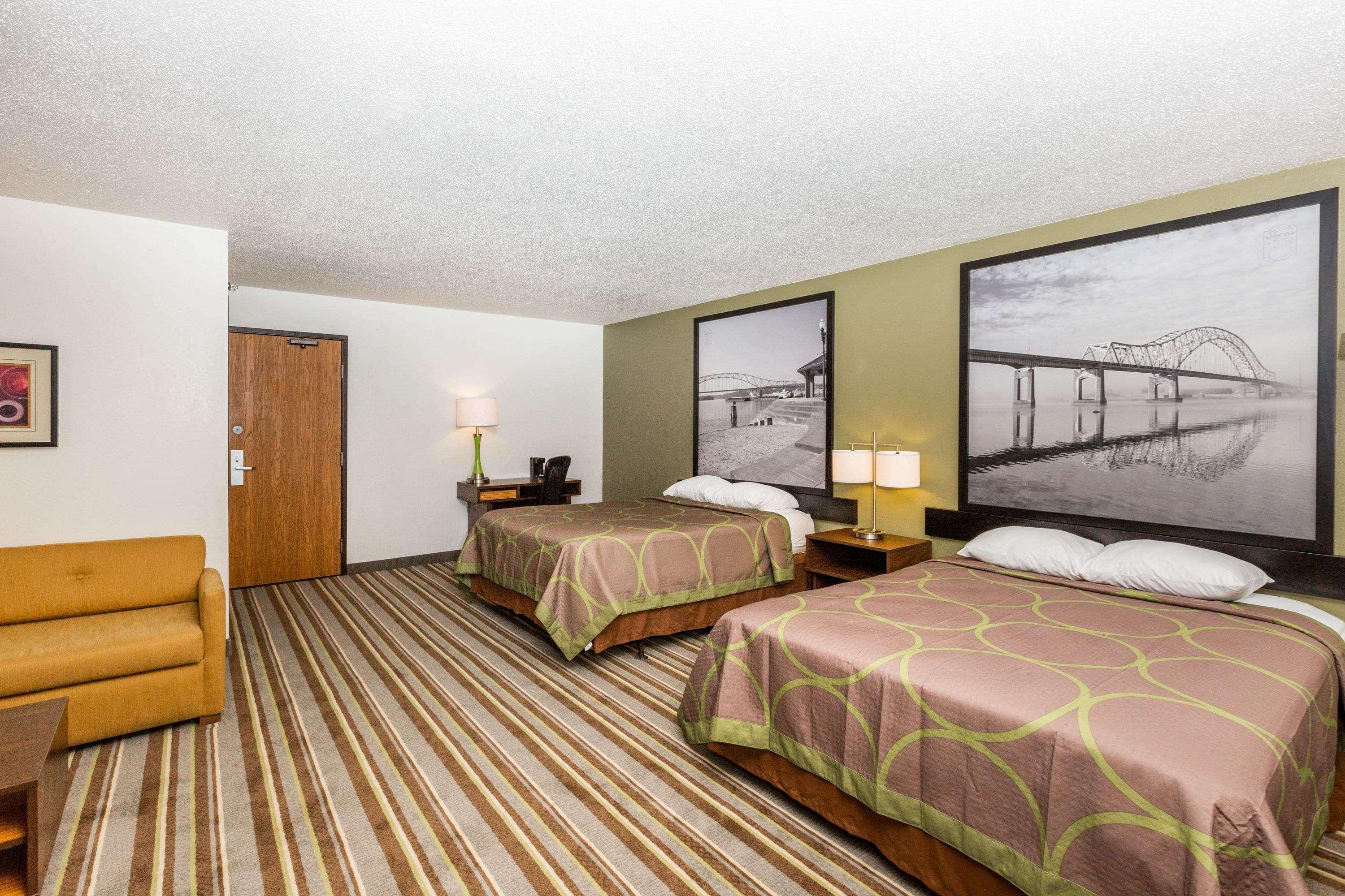Super 8 By Wyndham Storm Lake Экстерьер фото